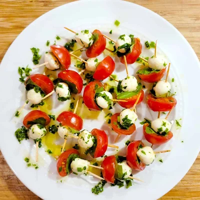 Mini Caprese Skewers for weight loss